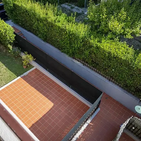 S324 - Sirolo, Trilocale In Centro Con Terrazzo *